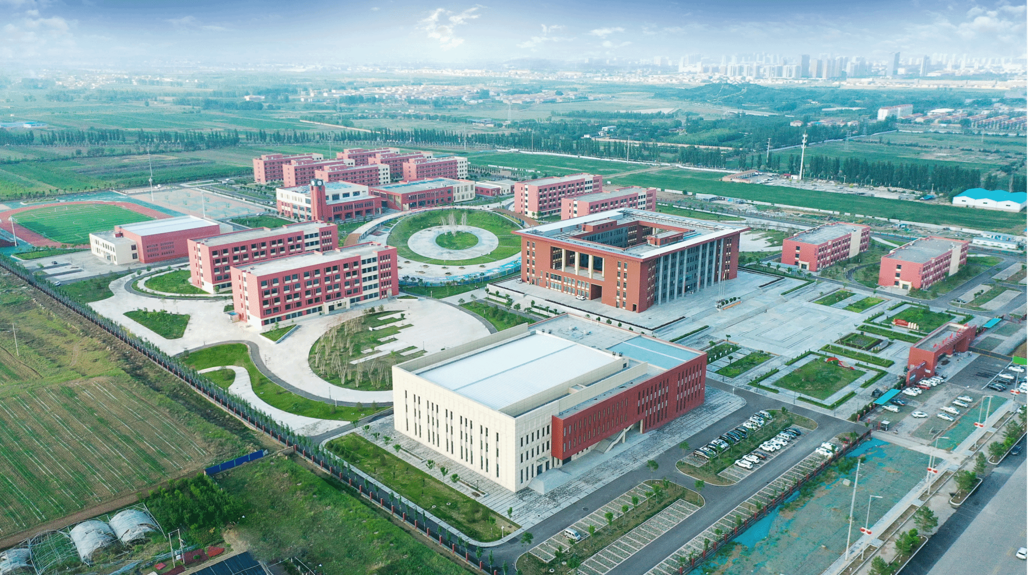山西建投总承包公司承建的朔州市一中新校区门徒娱乐项目荣获国家优质工程奖
